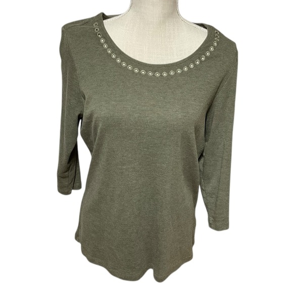 Christopher & Banks Tops - Christopher & Banks Women's Olive Green 3/4 Sleeve Top Grommet Neckline Size‎ L